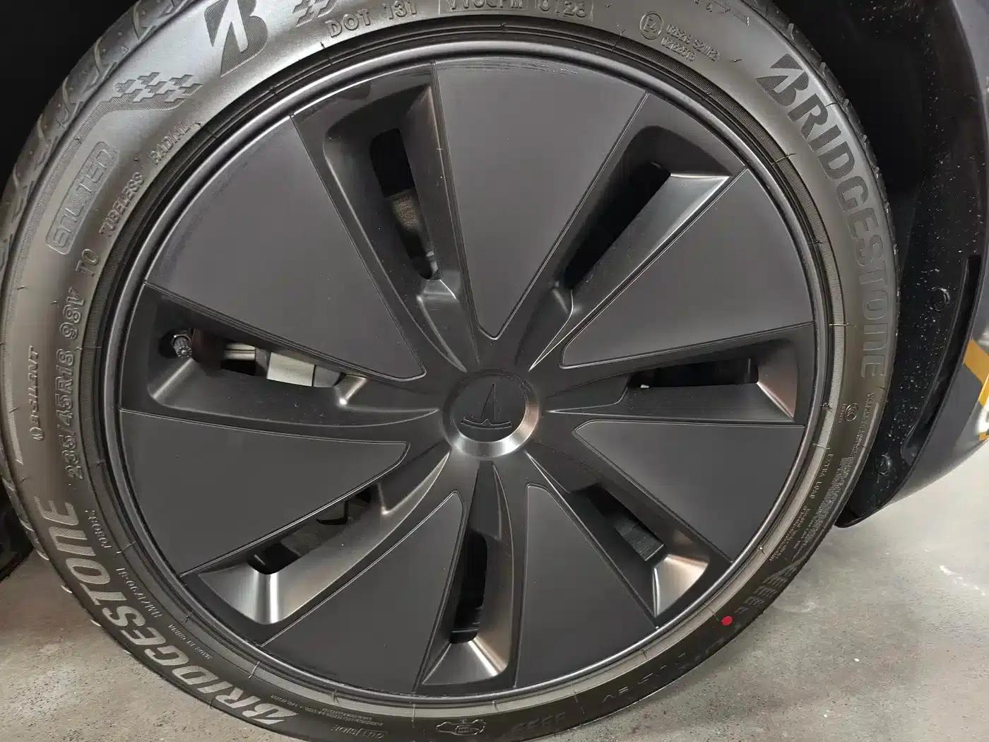 Model 3 2025 Facelift Rear-Wheel Drive Version — миниатюра 13
