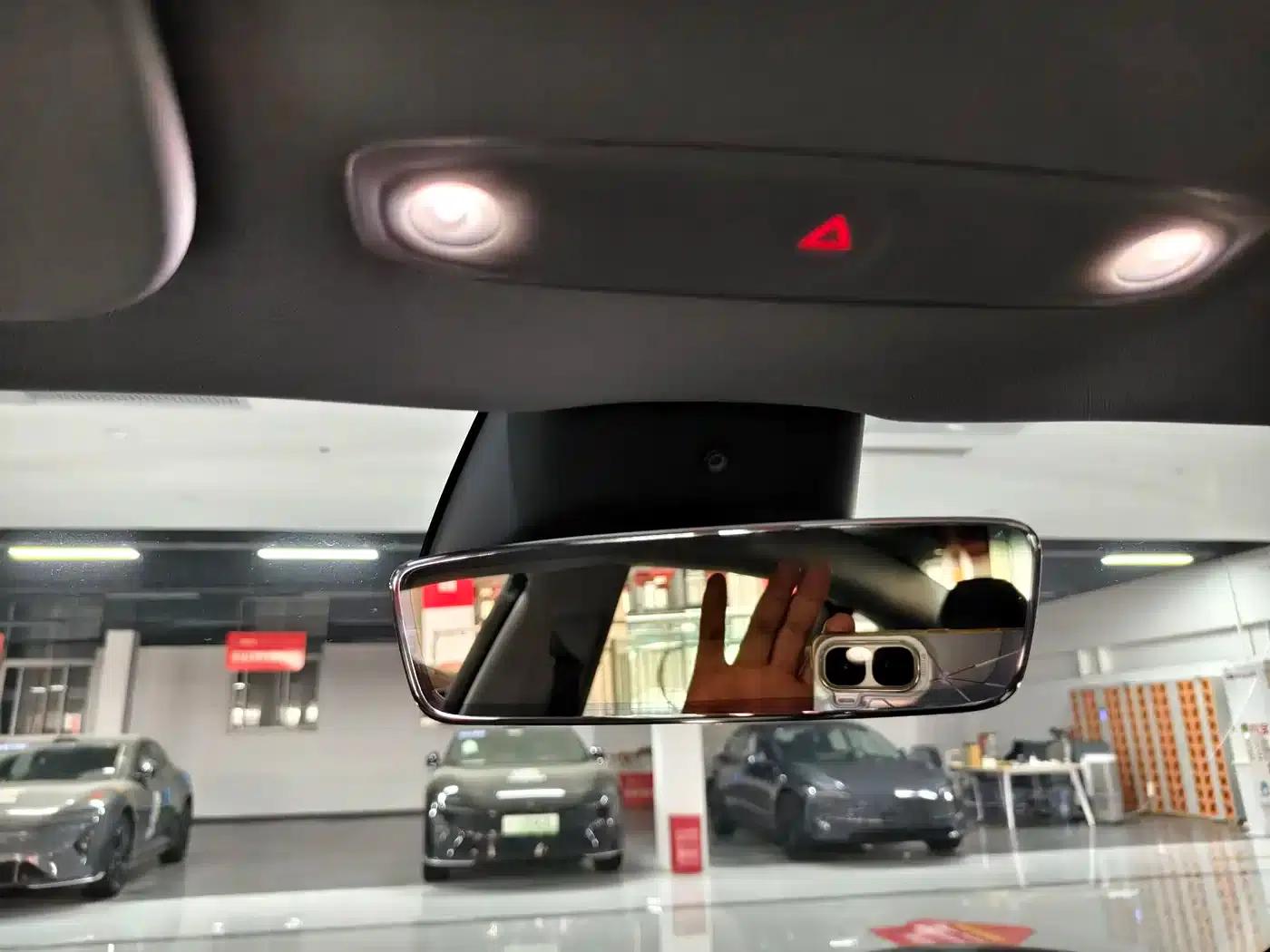 Model 3 2025 Facelift Rear-Wheel Drive Version — миниатюра 8