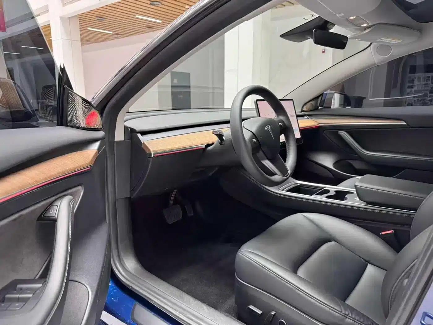 Model 3 2021 Standard Range Rear-Wheel Drive Upgrade — миниатюра 9