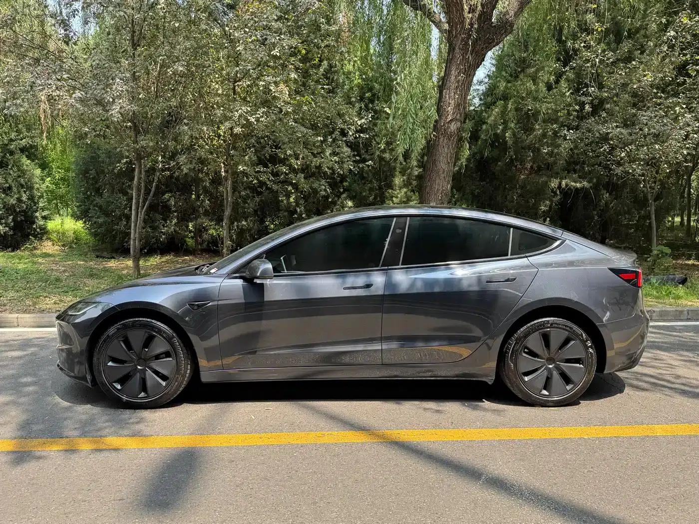 Model 3 2025 Rear-Wheel Drive — миниатюра 17
