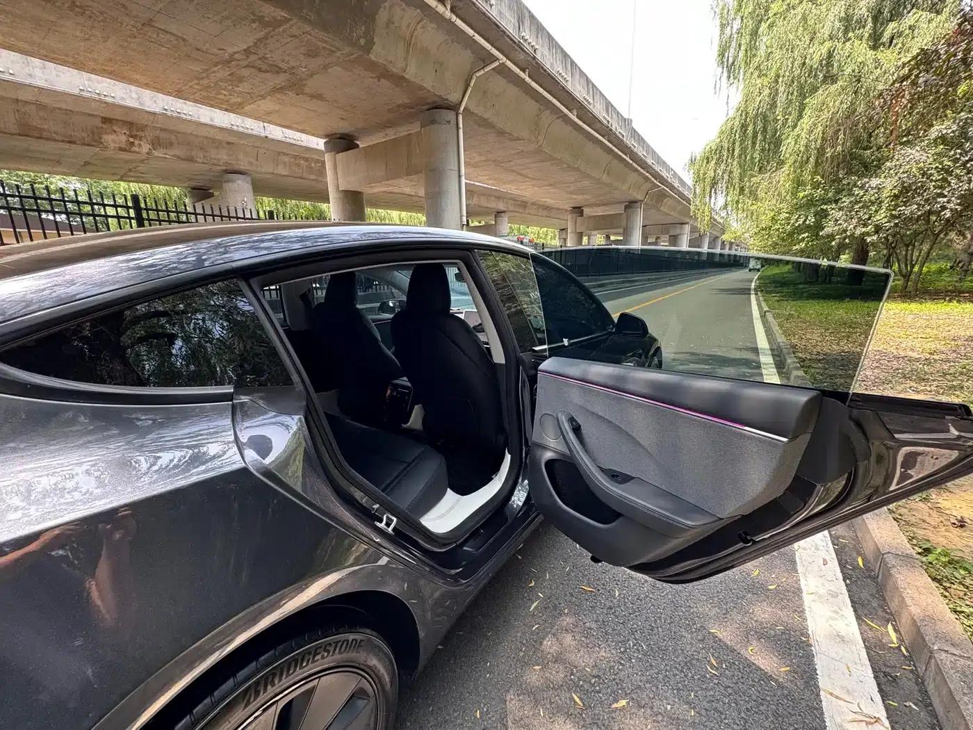 Model 3 2025 Rear-Wheel Drive — миниатюра 6