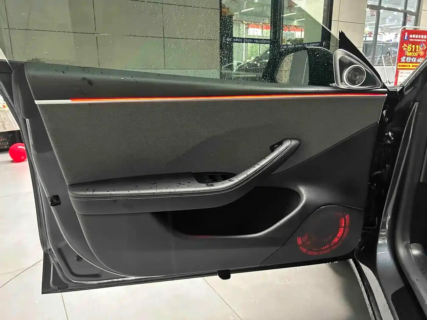 Model 3 2023 Rear-Wheel Drive — миниатюра 12