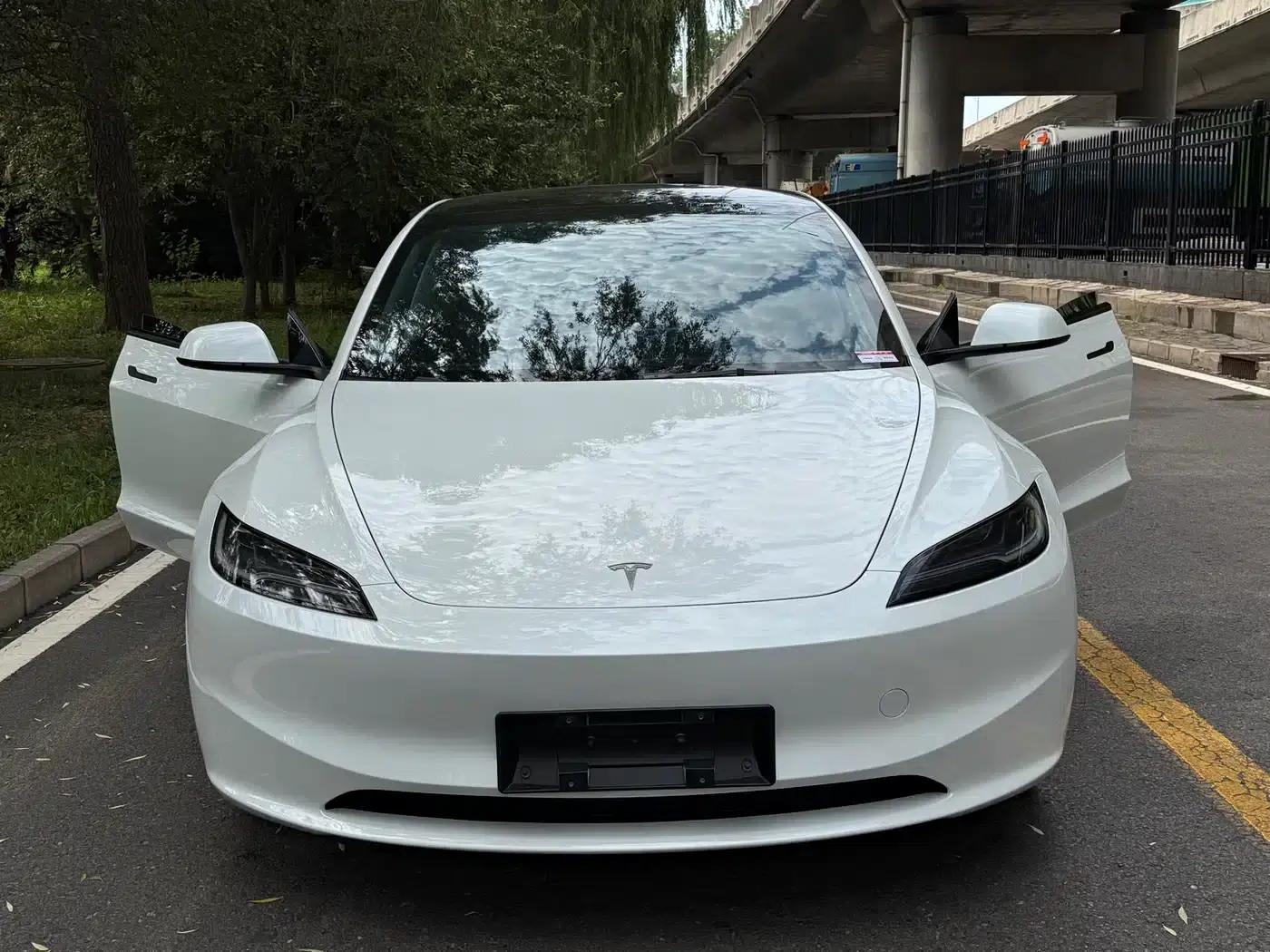 Model 3 2025 Rear-Wheel Drive — миниатюра 15