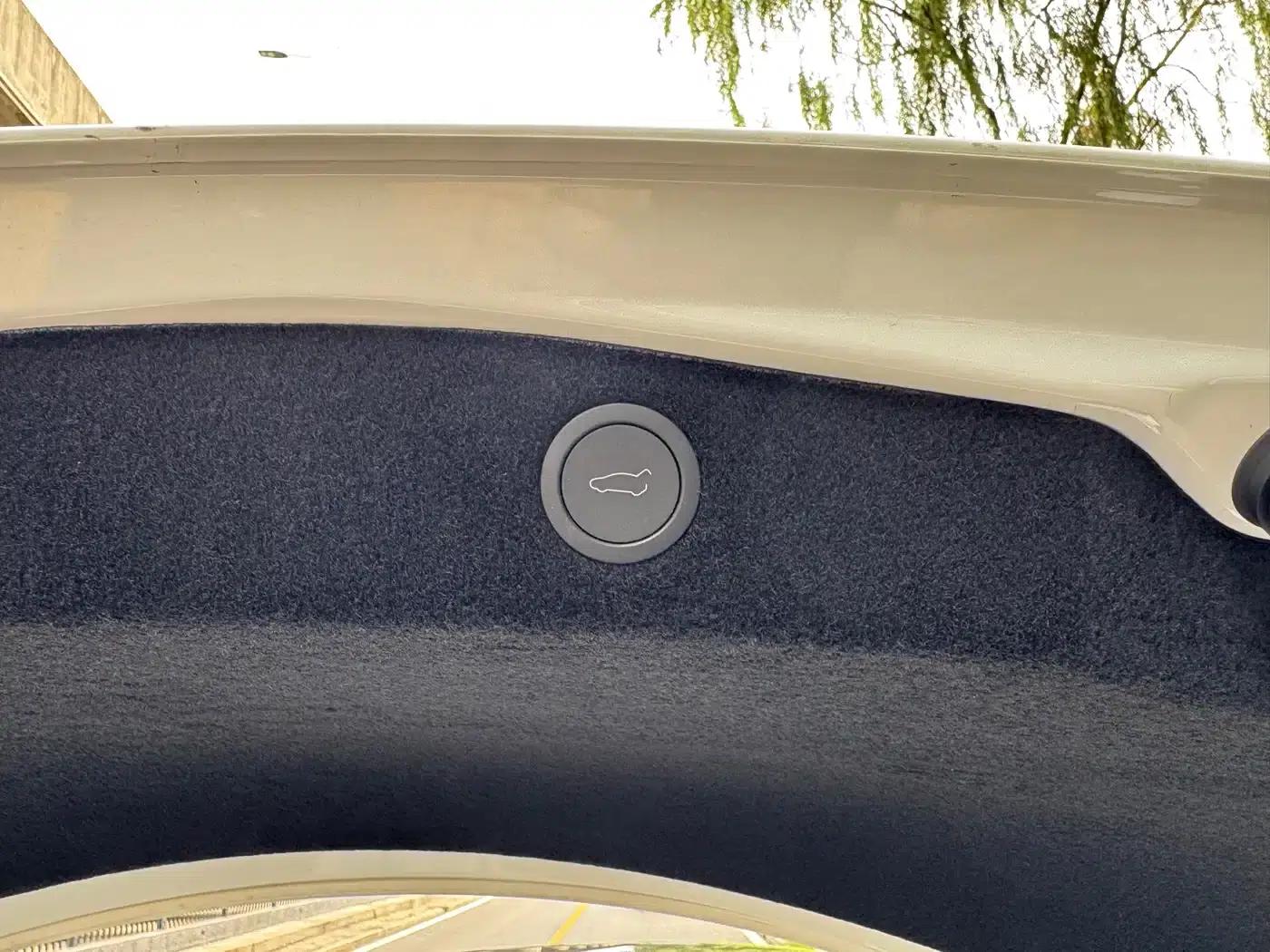 Model 3 2025 Rear-Wheel Drive — миниатюра 17