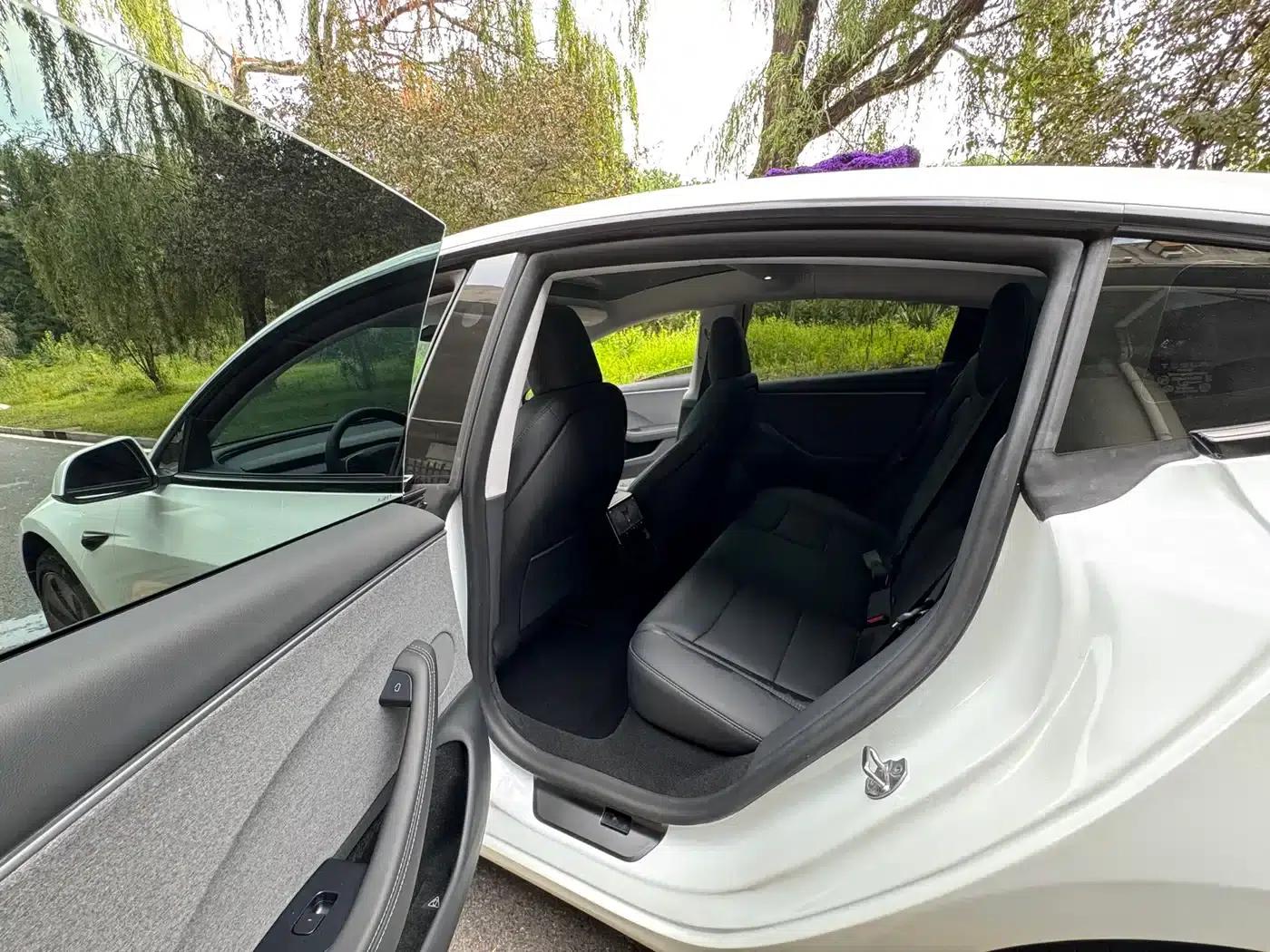 Model 3 2025 Rear-Wheel Drive — миниатюра 5