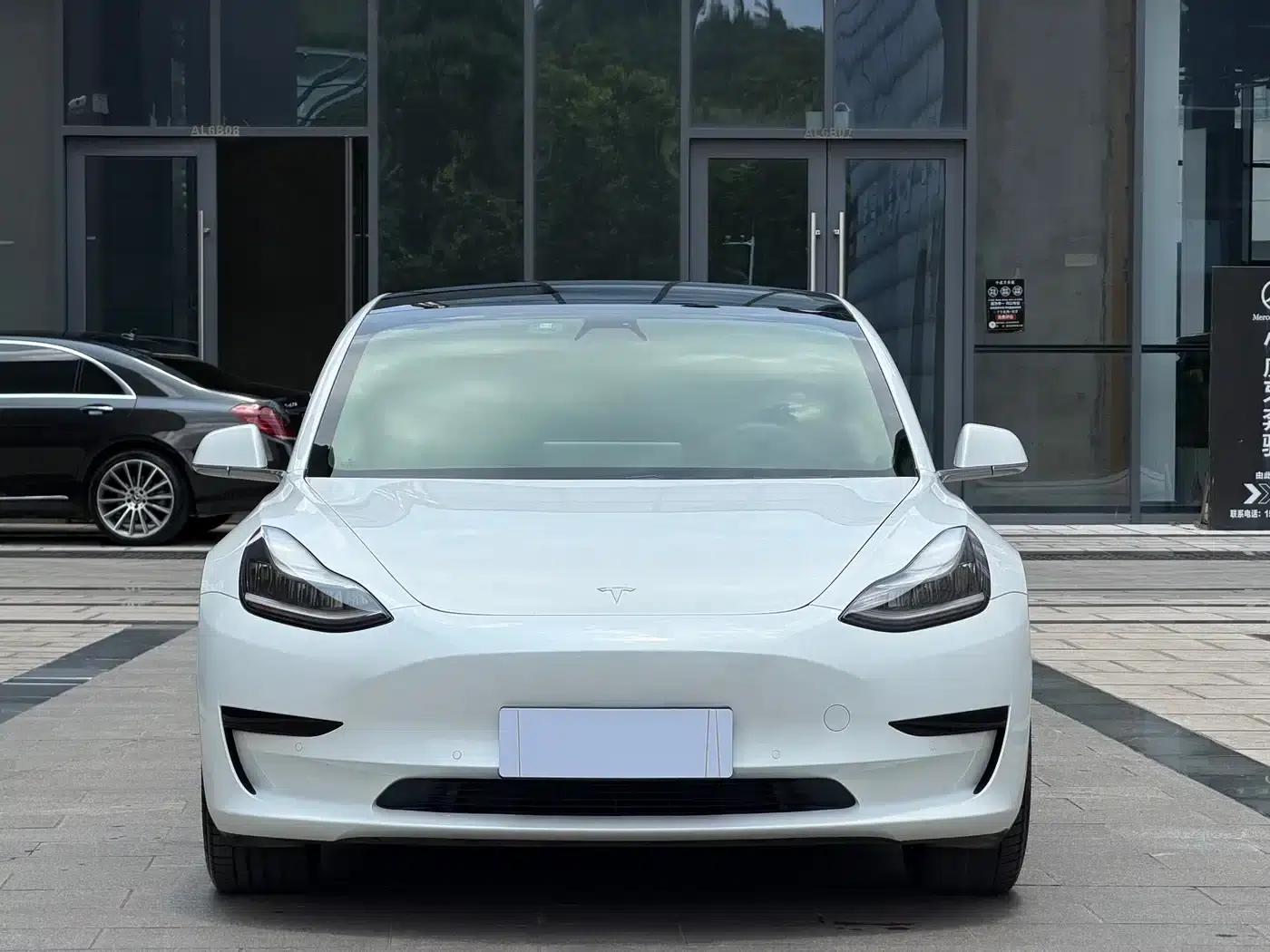 Model 3 2020 Facelift Standard Range Rear-Wheel Drive Upgrade — миниатюра 2