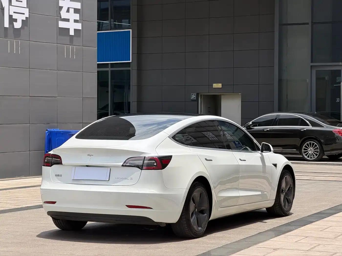 Model 3 2020 Facelift Standard Range Rear-Wheel Drive Upgrade — миниатюра 12
