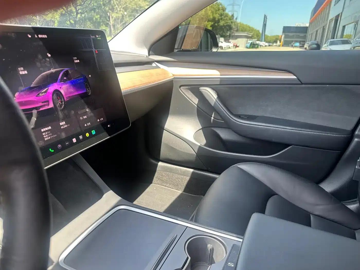 Model 3 2022 Performance All-Wheel Drive — миниатюра 8