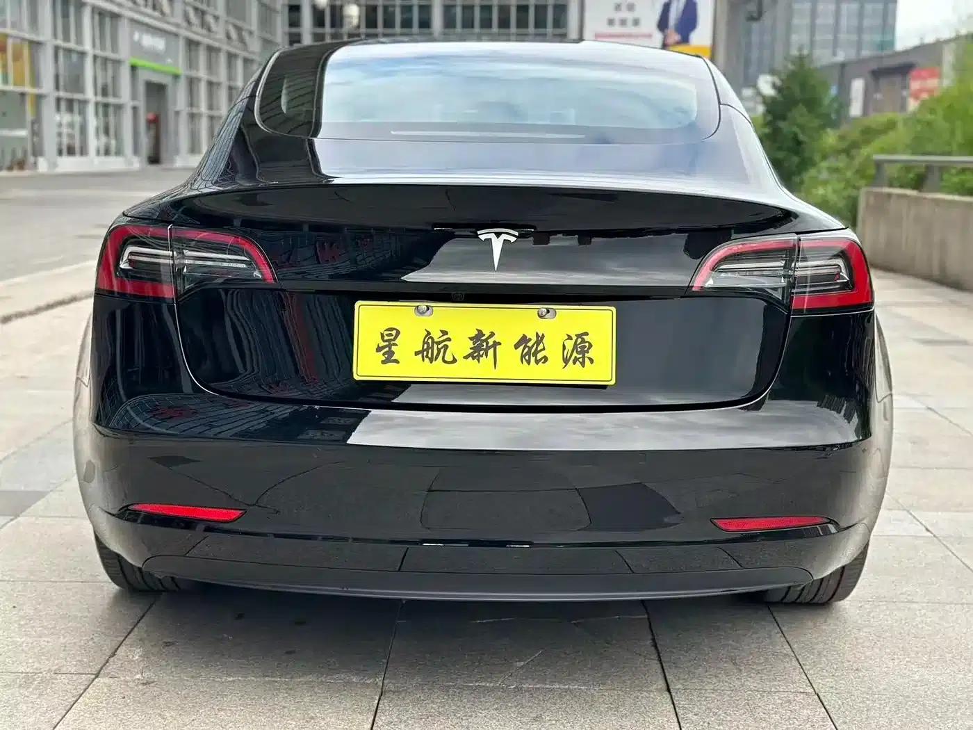 Model 3 2022 Rear-Wheel Drive — миниатюра 6