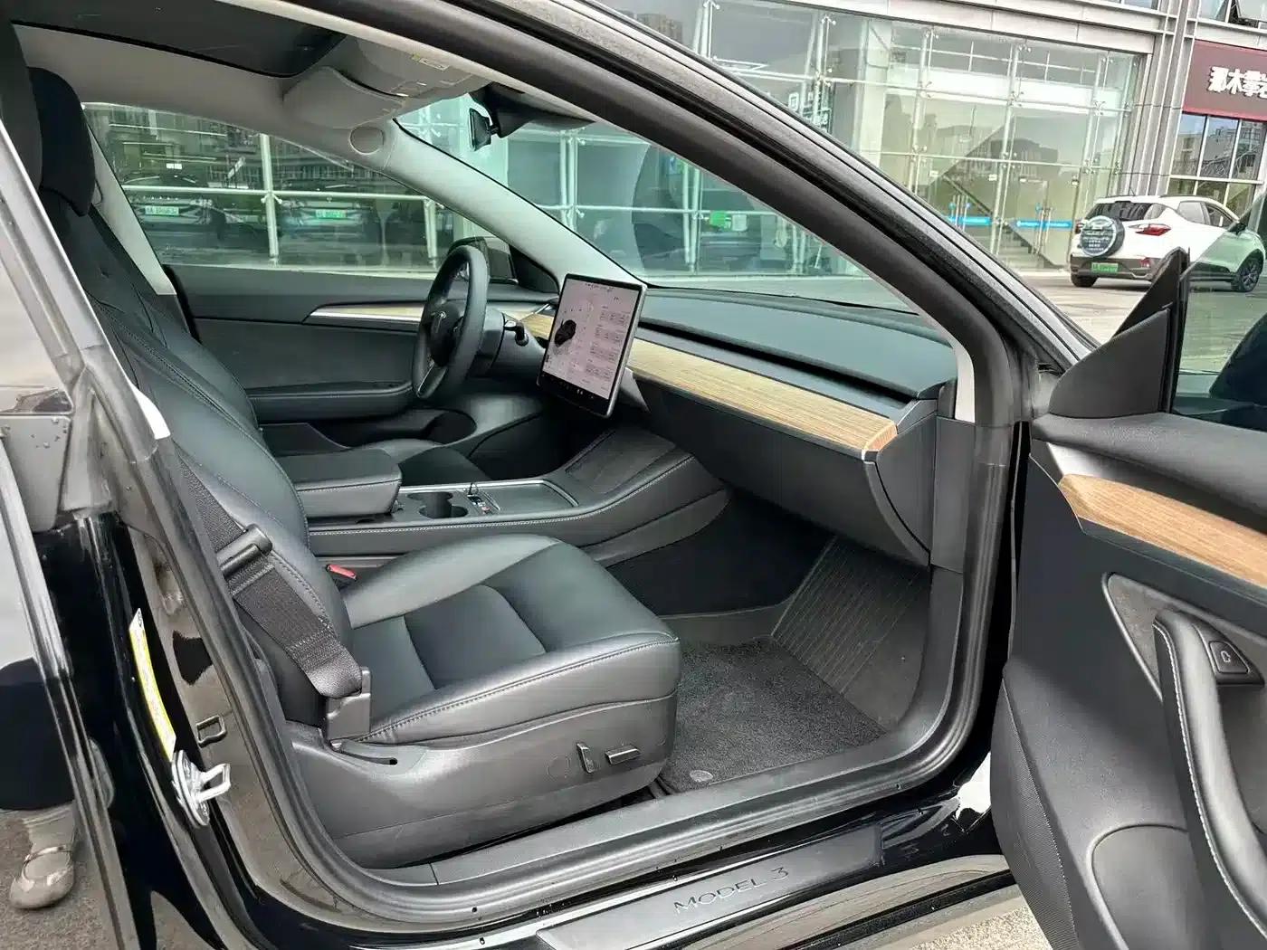 Model 3 2022 Rear-Wheel Drive — миниатюра 9