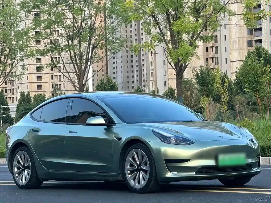 Model 3 2023 Rear-Wheel Drive — миниатюра 3