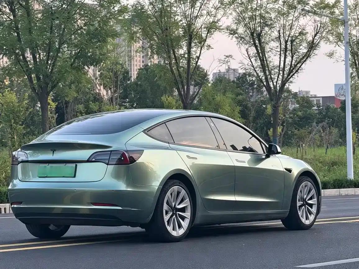 Model 3 2023 Rear-Wheel Drive — миниатюра 9