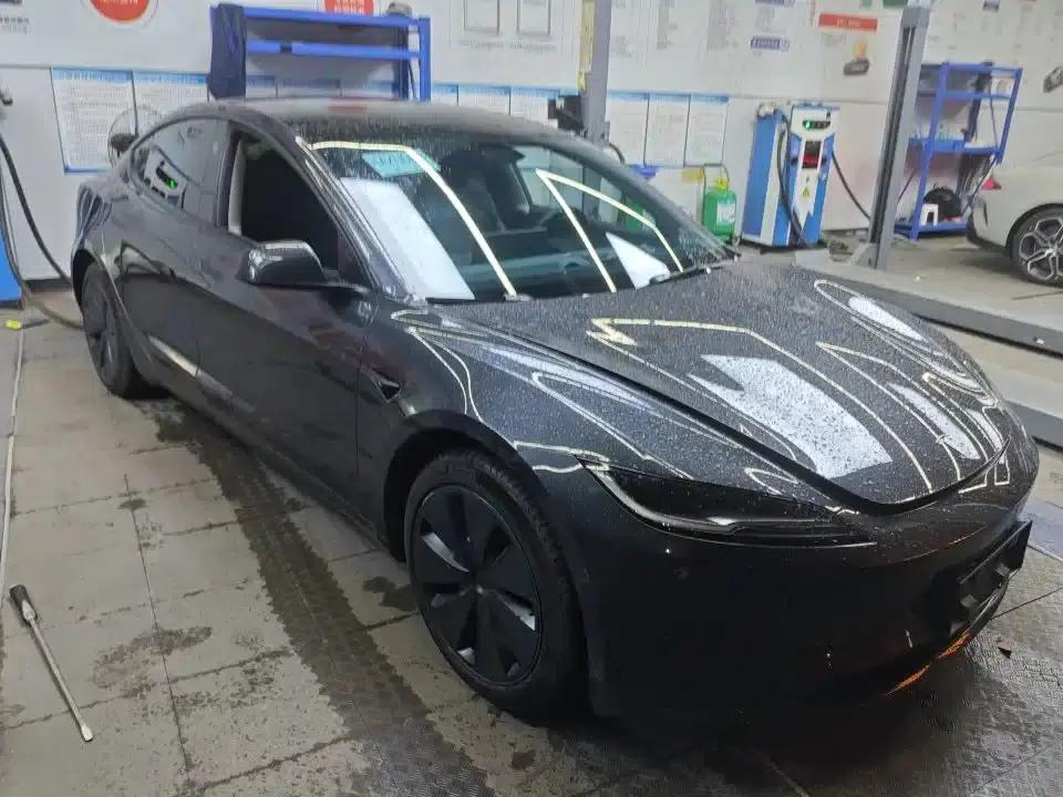 Model 3 2023 Rear-Wheel Drive — миниатюра 2