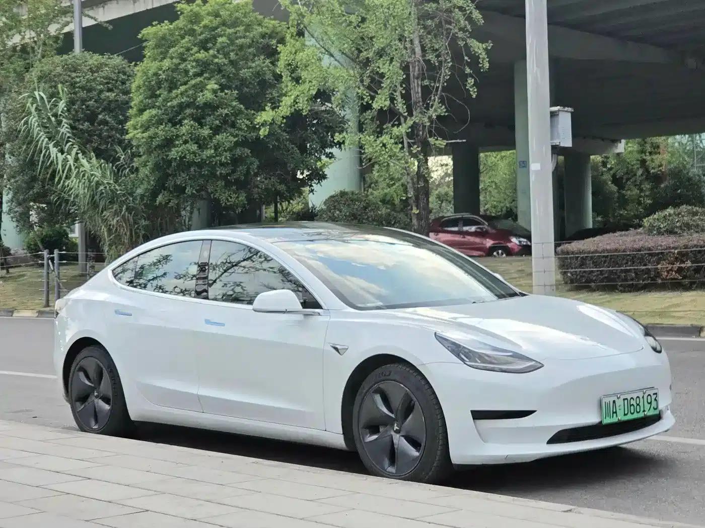 Model 3 2020 Standard Range Rear-Wheel Drive Upgrade — миниатюра 3