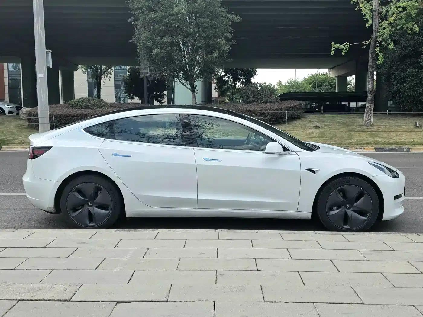 Model 3 2020 Standard Range Rear-Wheel Drive Upgrade — миниатюра 4