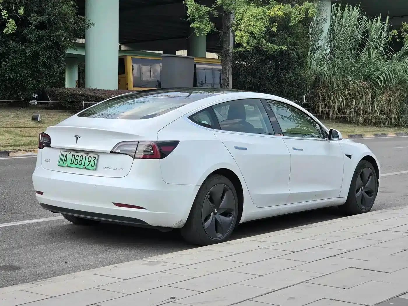 Model 3 2020 Standard Range Rear-Wheel Drive Upgrade — миниатюра 5