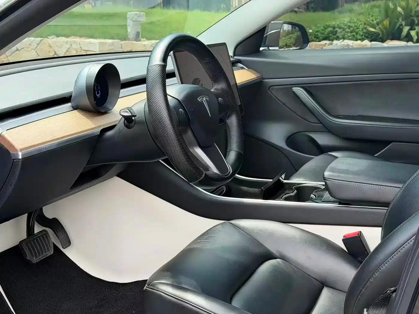 Model 3 2019 Standard Range Rear-Wheel Drive Upgrade — миниатюра 7