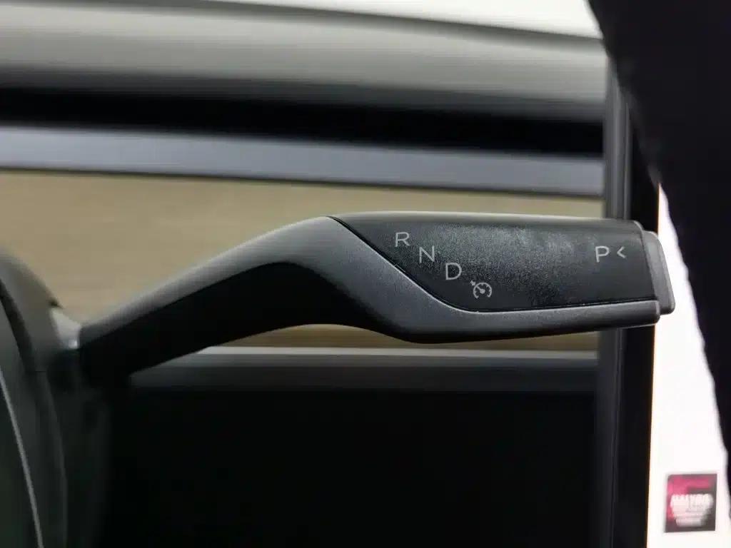 Model 3 2021 Standard Range Rear-Wheel Drive Upgrade — миниатюра 13