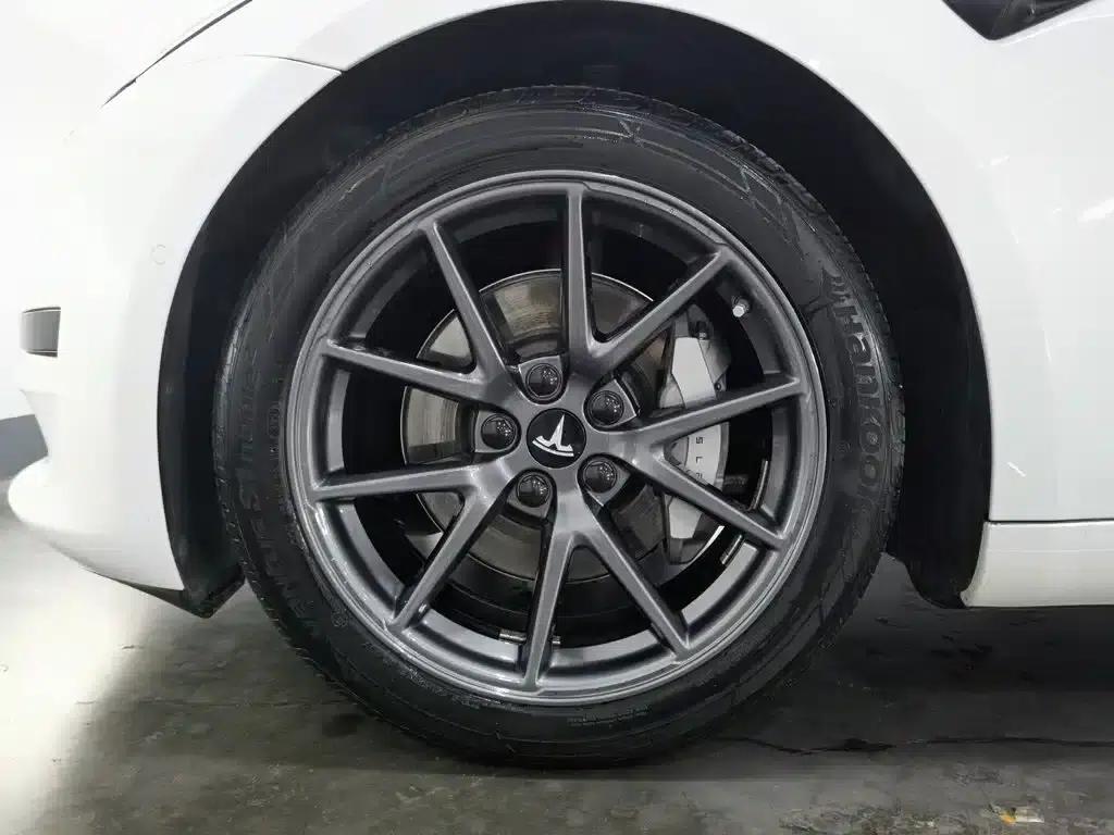 Model 3 2021 Standard Range Rear-Wheel Drive Upgrade — миниатюра 17