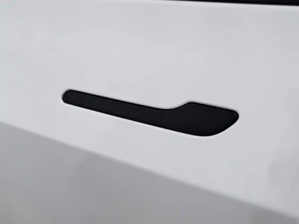 Model 3 2021 Standard Range Rear-Wheel Drive Upgrade — миниатюра 18