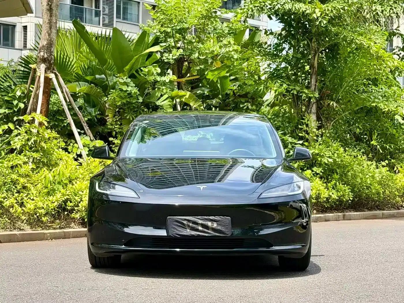 Model 3 2023 Rear-Wheel Drive — миниатюра 11