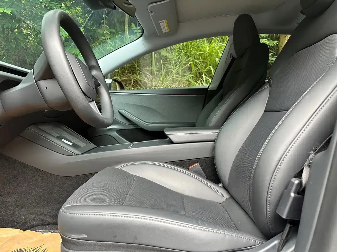 Model 3 2025 Rear-Wheel Drive — миниатюра 4
