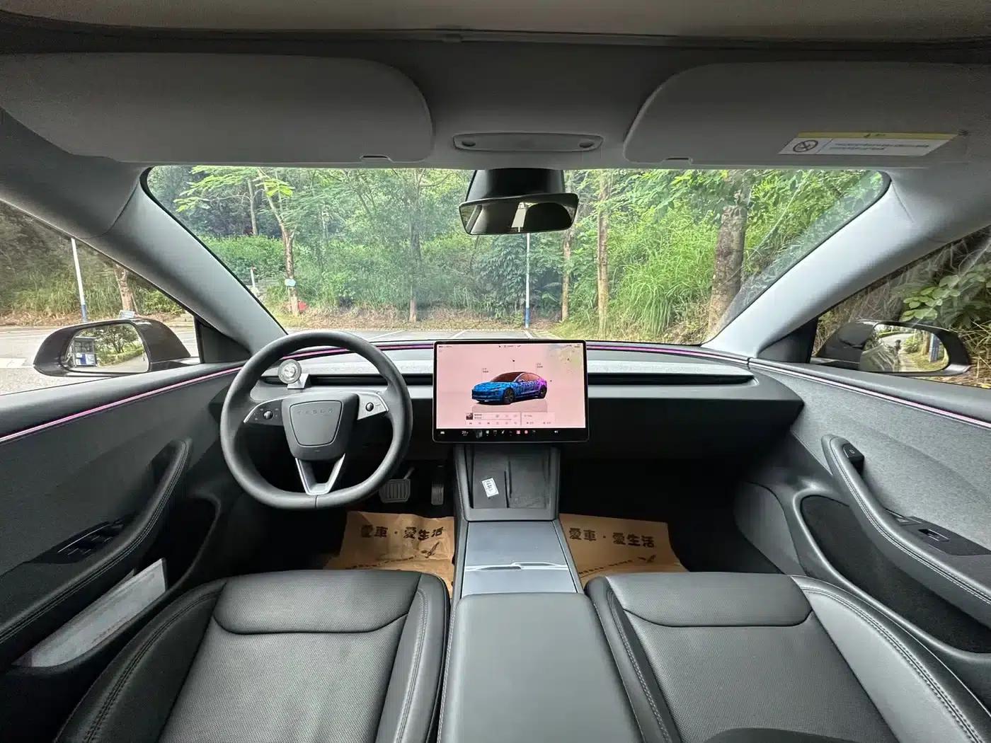 Model 3 2025 Rear-Wheel Drive — миниатюра 5