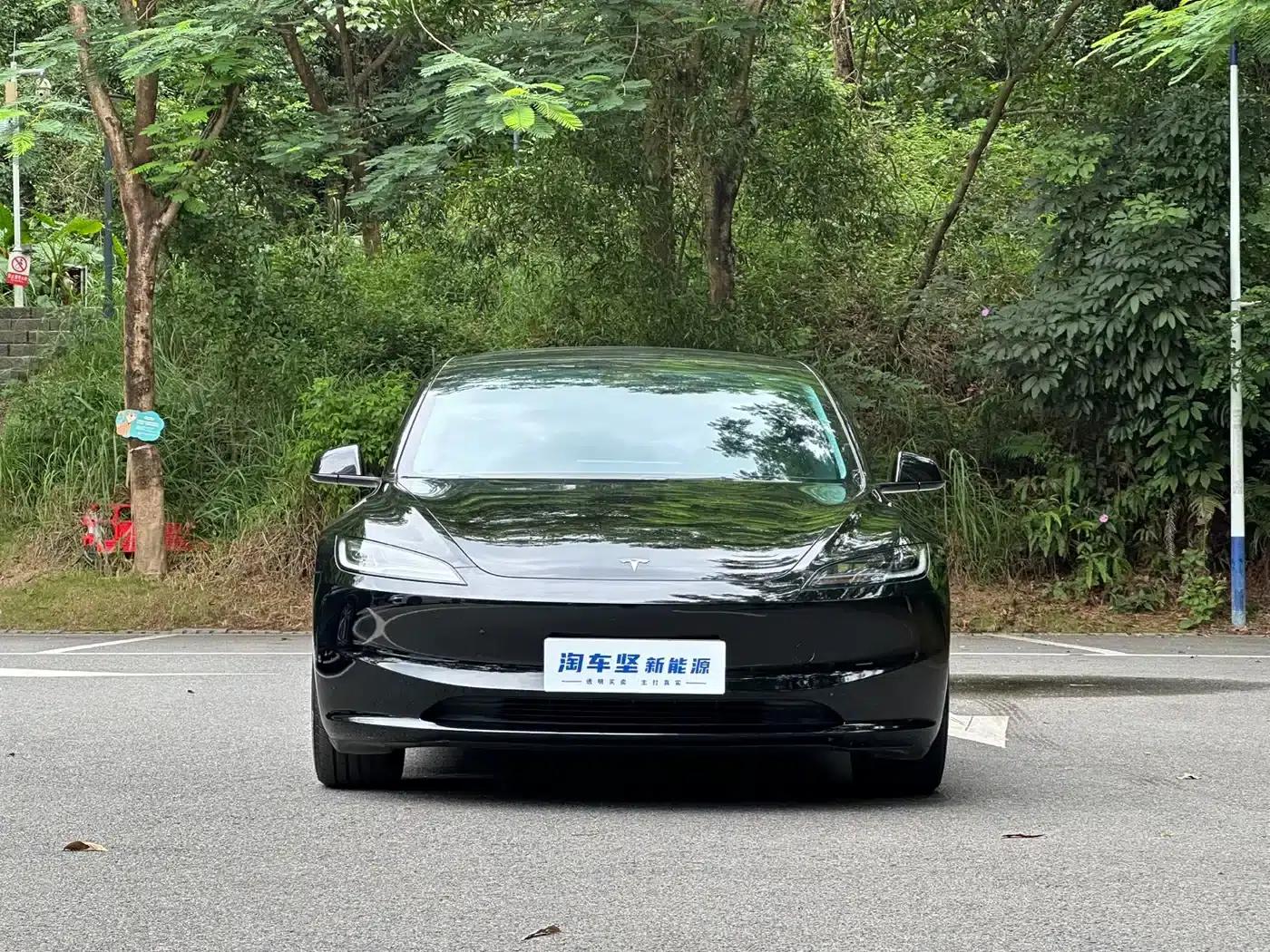 Model 3 2025 Rear-Wheel Drive — миниатюра 7