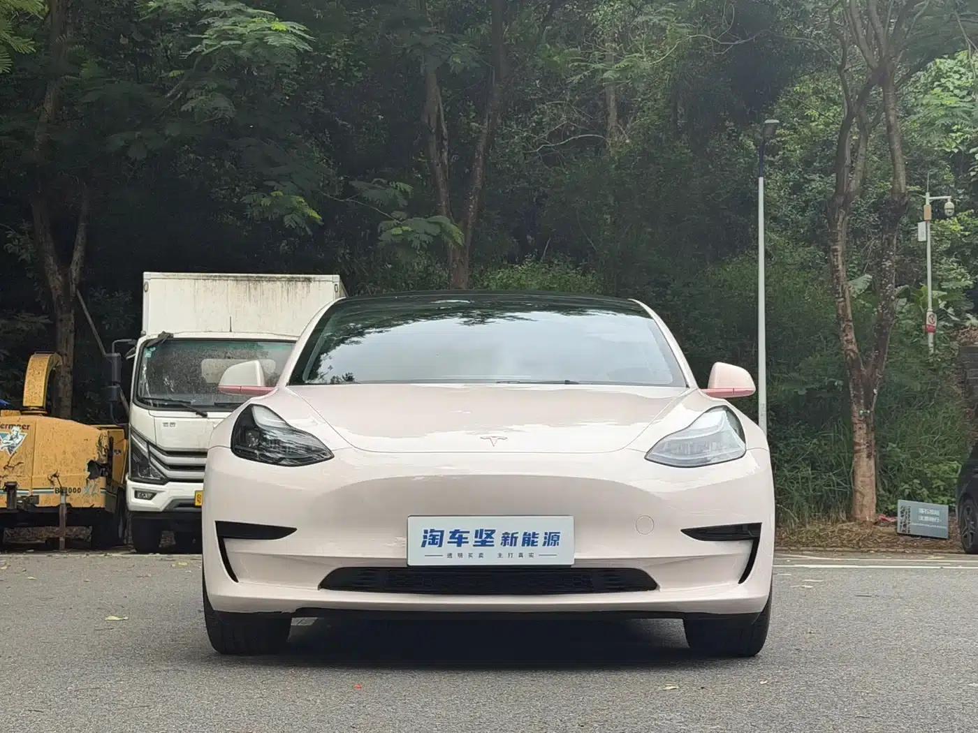 Model 3 2022 Rear-Wheel Drive — миниатюра 7