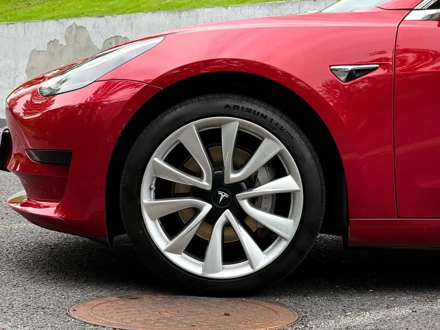 Model 3 2019 Standard Range Rear-Wheel Drive Upgrade — миниатюра 17