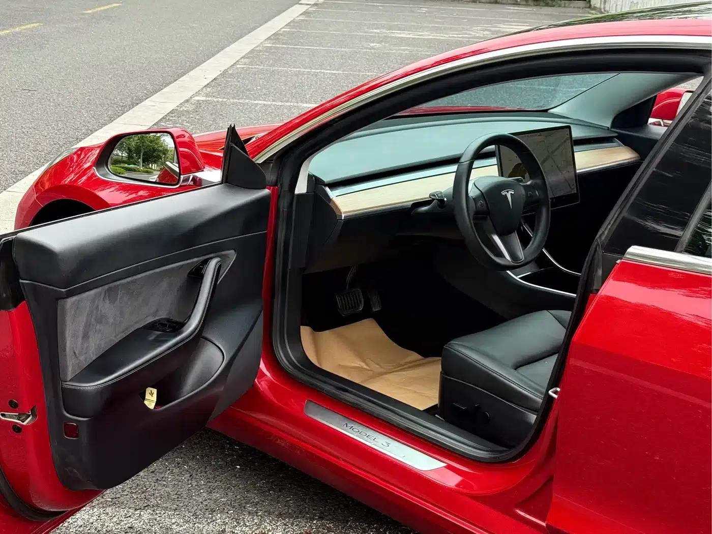 Model 3 2019 Standard Range Rear-Wheel Drive Upgrade — миниатюра 4