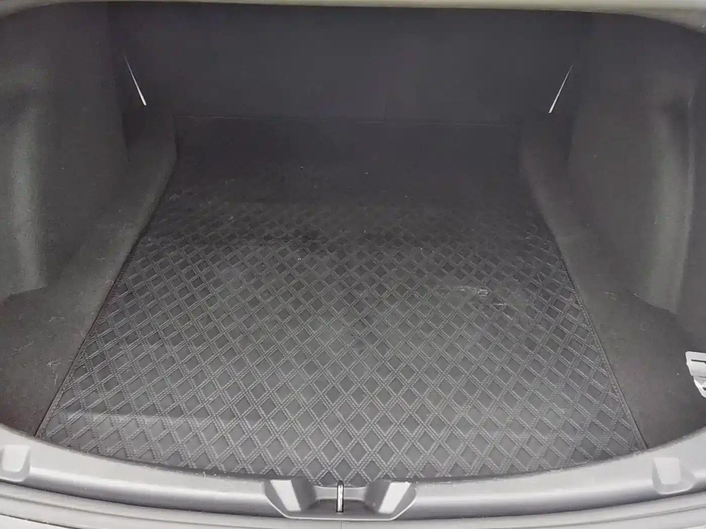 Model 3 2021 Standard Range Rear-Wheel Drive Upgrade — миниатюра 15