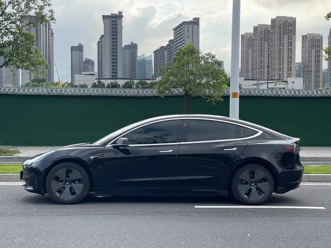 Model 3 2020 Standard Range Rear-Wheel Drive Upgrade — миниатюра 15
