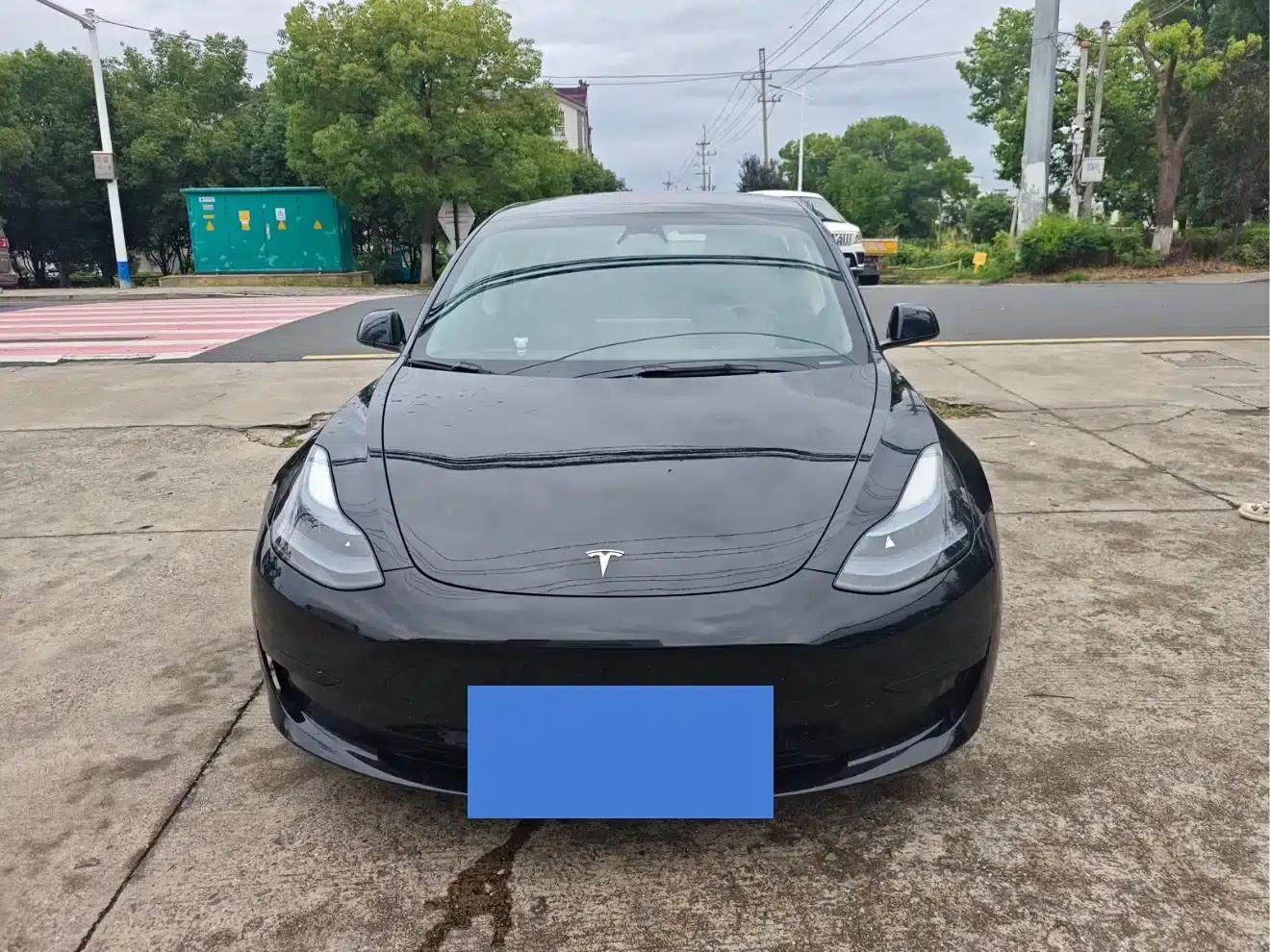 Model 3 2022 Rear-Wheel Drive — миниатюра 2