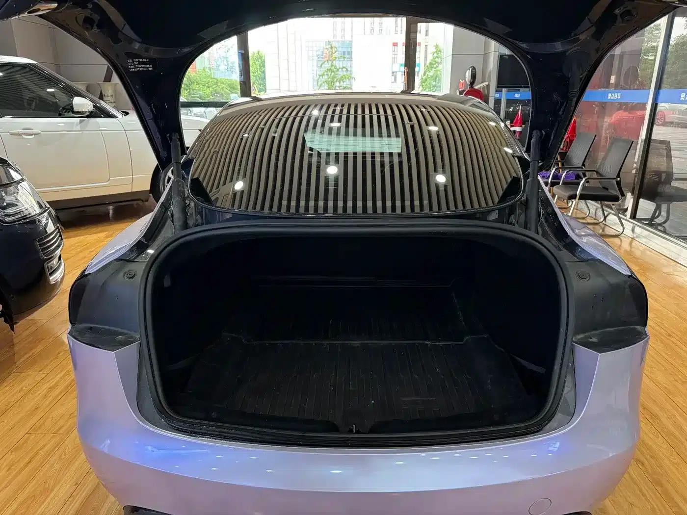 Model 3 2023 Rear-Wheel Drive — миниатюра 13
