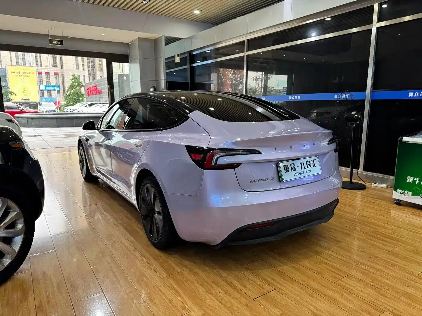 Model 3 2023 Rear-Wheel Drive — миниатюра 15