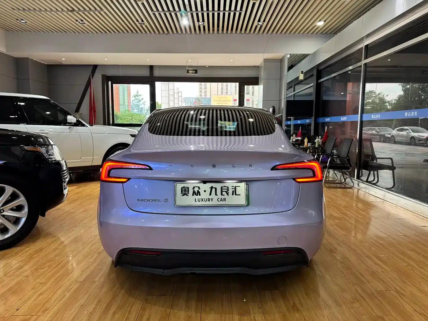 Model 3 2023 Rear-Wheel Drive — миниатюра 16