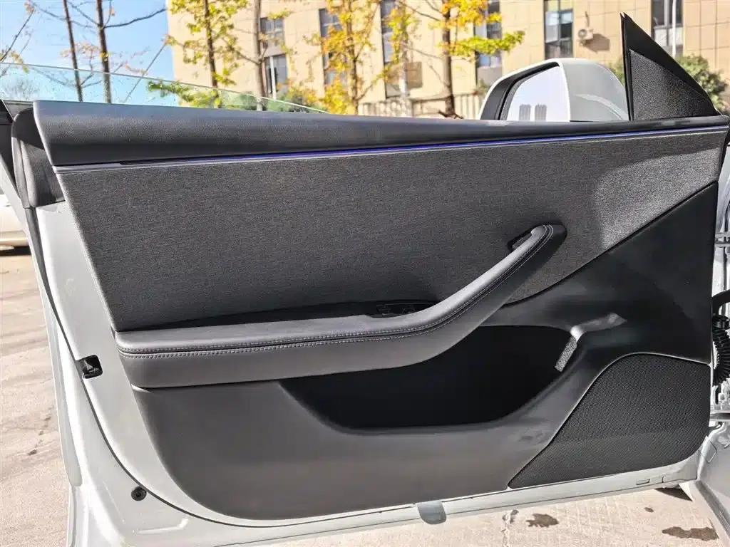 Model 3 2025 Rear-Wheel Drive — миниатюра 12