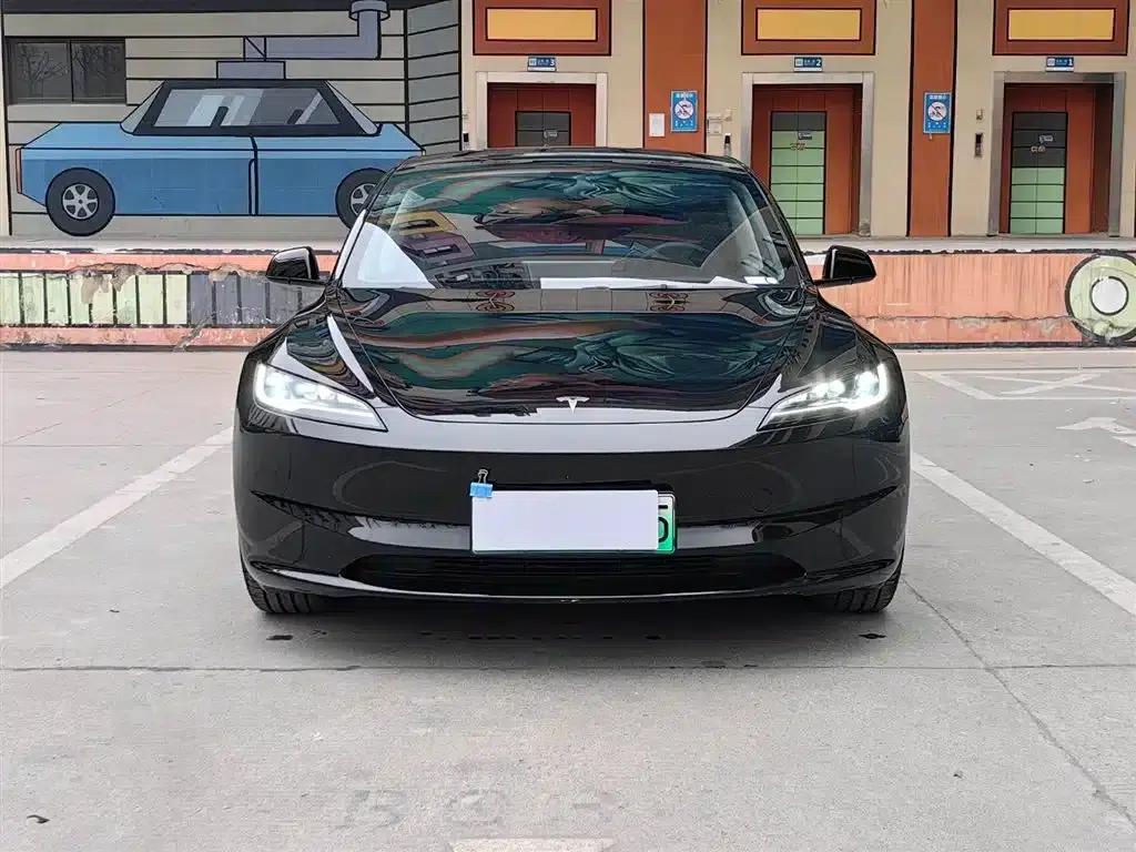 Model 3 2023 Rear-Wheel Drive — миниатюра 2