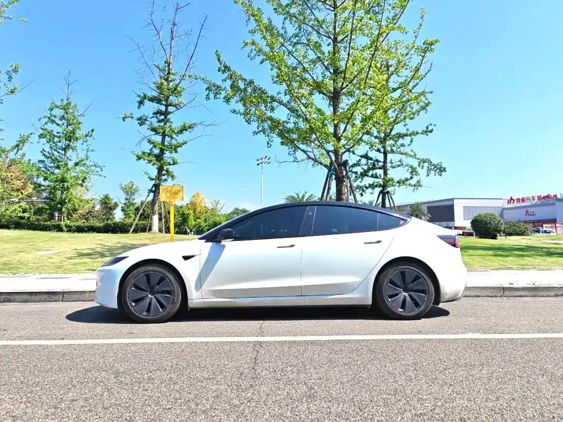 Model 3 2023 Rear-Wheel Drive — миниатюра 8