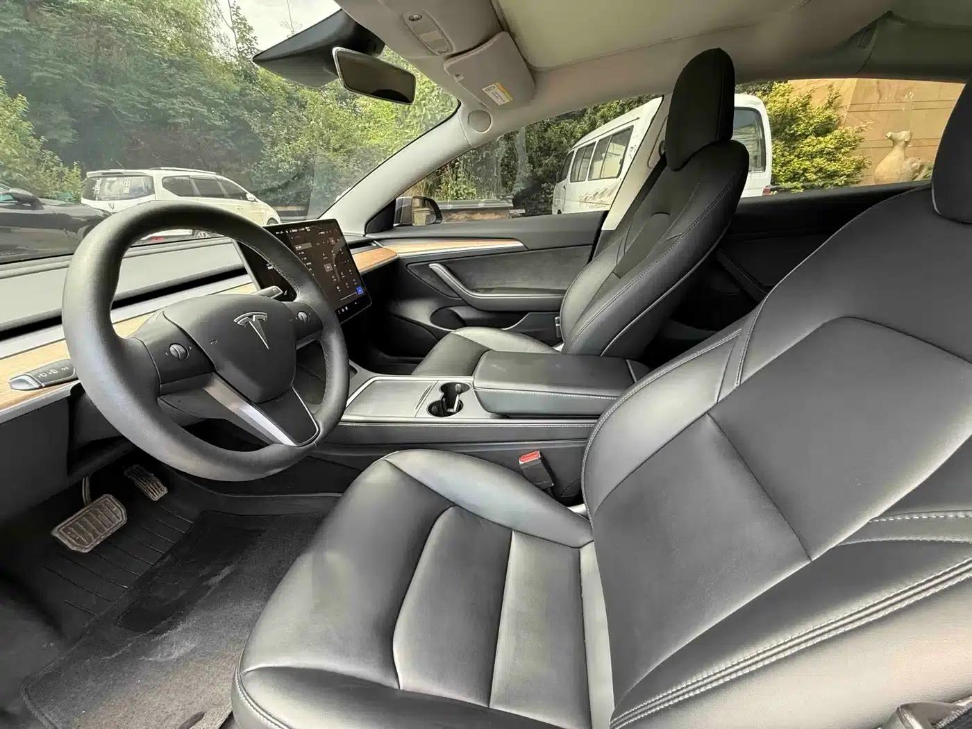 Model 3 2023 Rear-Wheel Drive — миниатюра 5