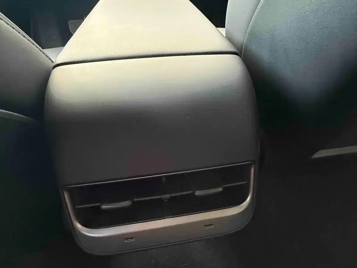 Model 3 2023 Rear-Wheel Drive — миниатюра 10