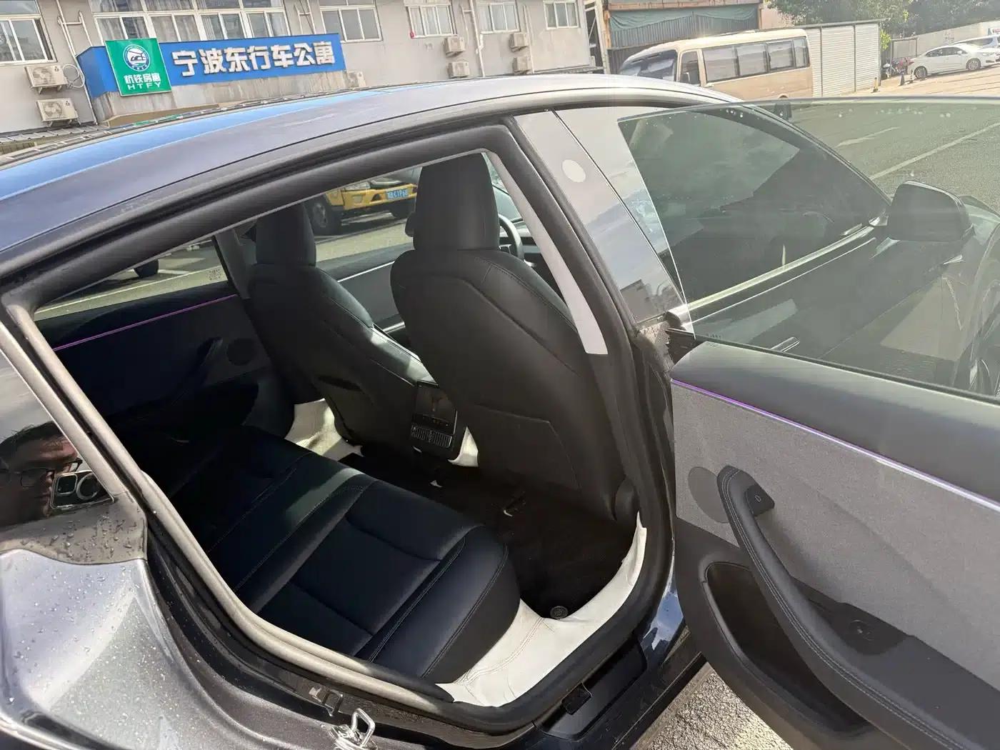 Model 3 2023 Rear-Wheel Drive — миниатюра 4