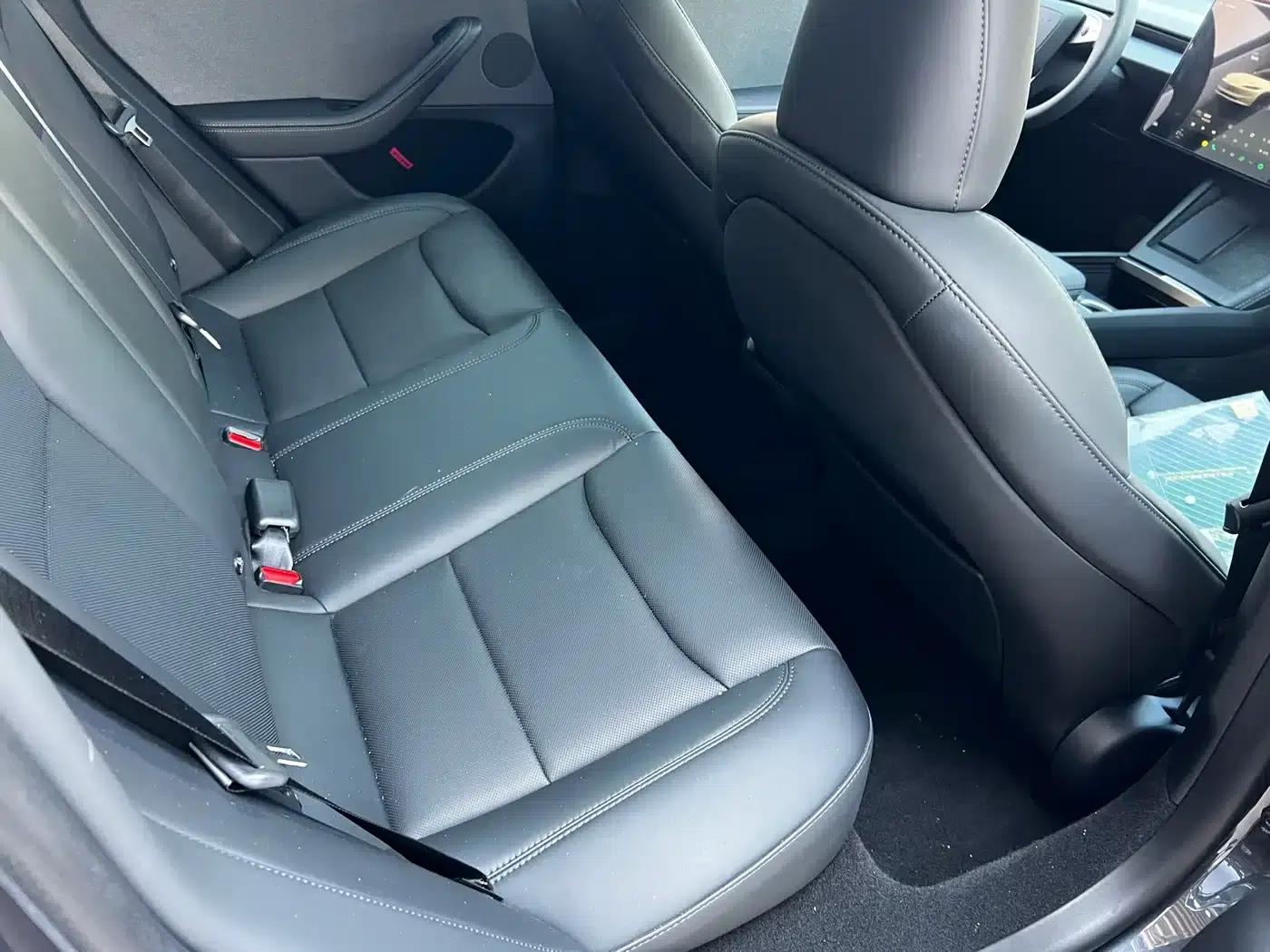 Model 3 2023 Rear-Wheel Drive — миниатюра 15