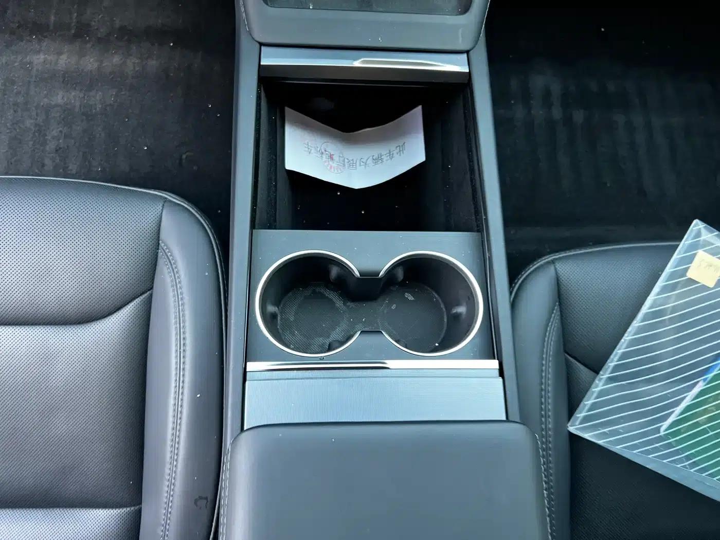 Model 3 2023 Rear-Wheel Drive — миниатюра 10