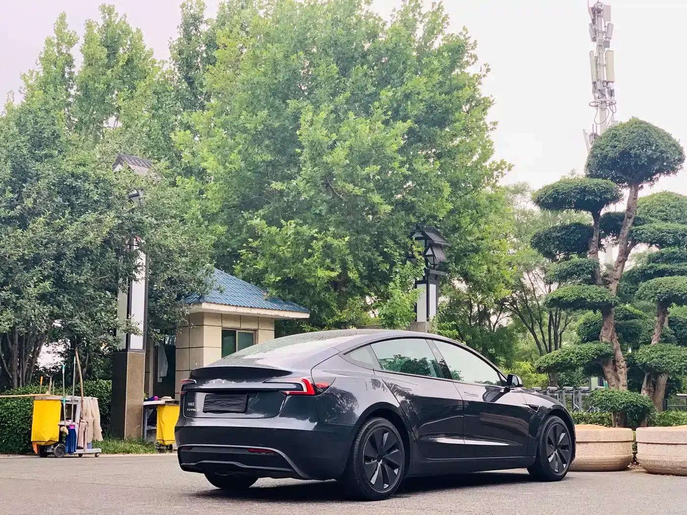 Model 3 2023 Rear-Wheel Drive — миниатюра 21