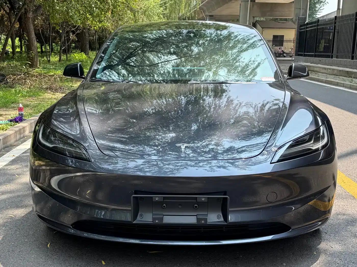 Model 3 2023 Rear-Wheel Drive — миниатюра 2