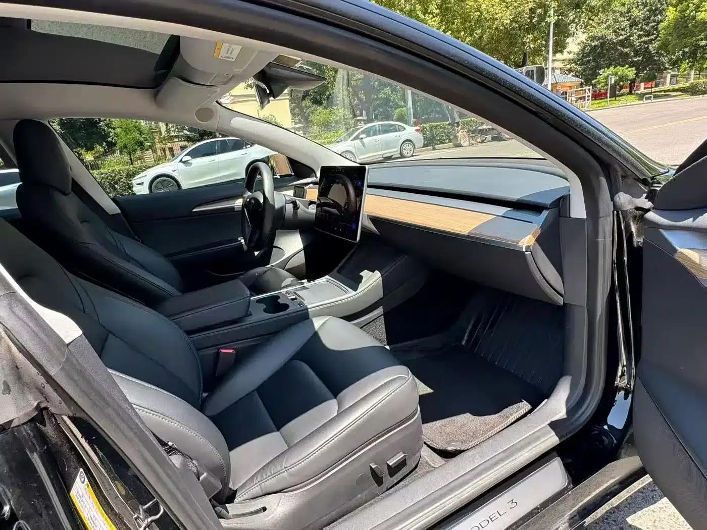 Model 3 2022 Rear-Wheel Drive — миниатюра 7