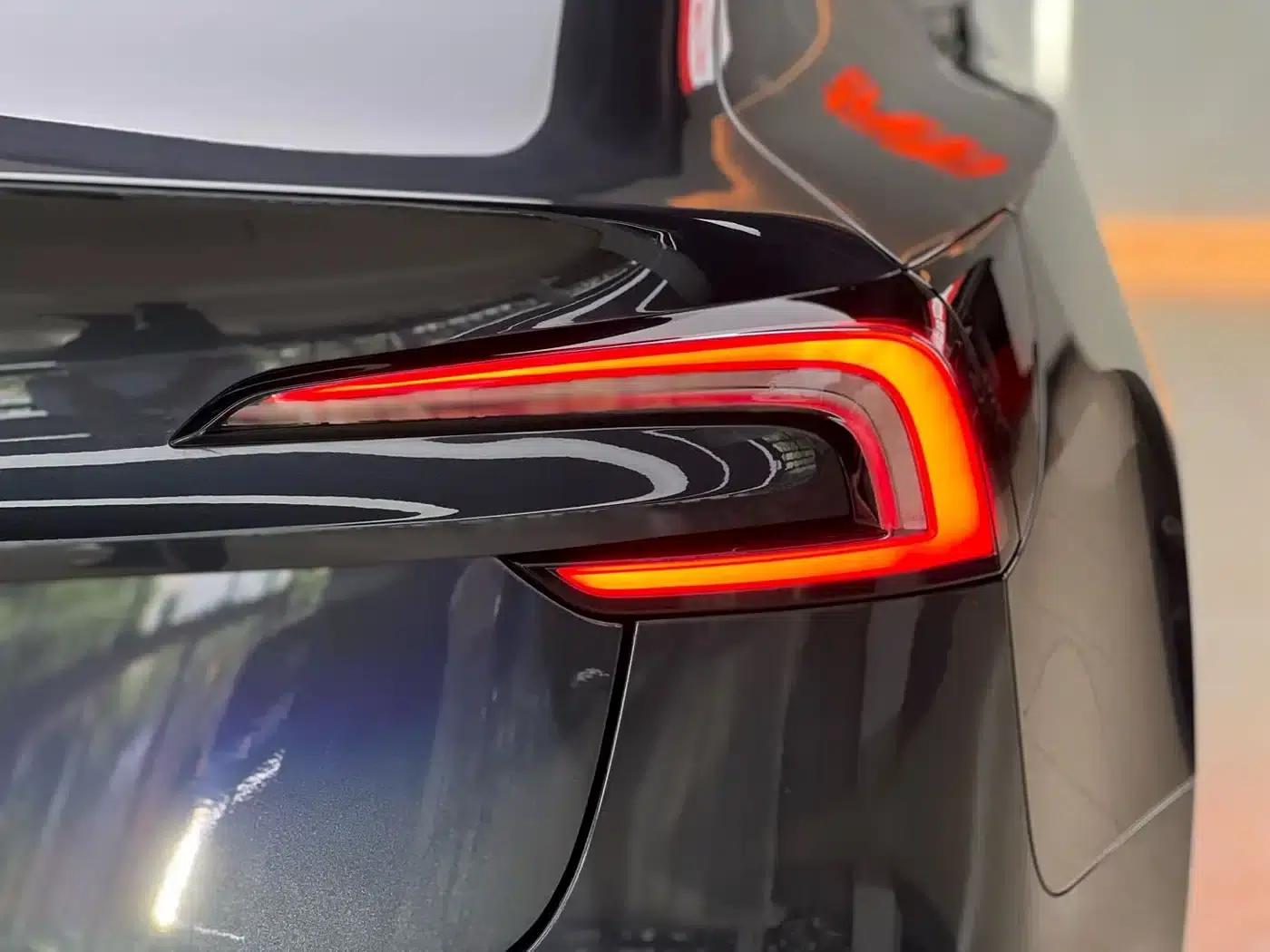 Model 3 2025 Rear-Wheel Drive — миниатюра 17