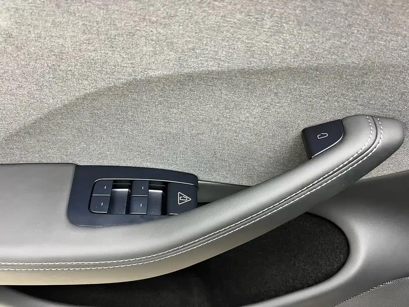 Model 3 2025 Rear-Wheel Drive — миниатюра 18